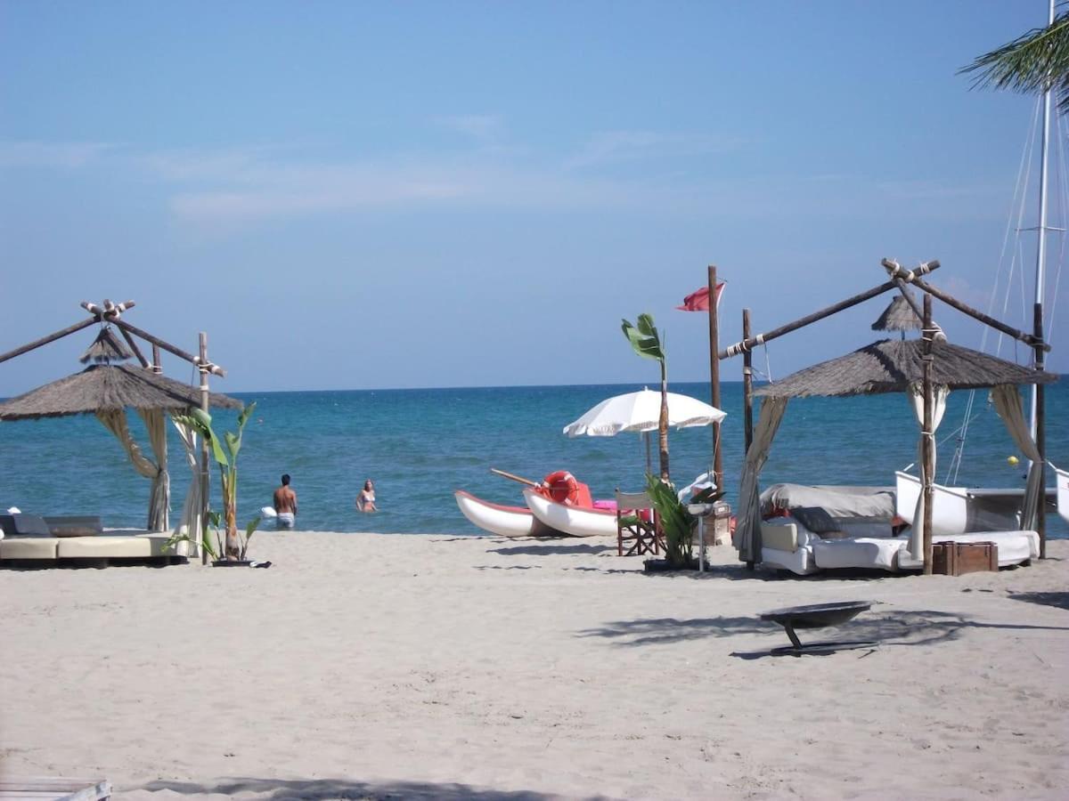 Deliziosa Villetta Mare Indipendente مارينا دي بيستيتشي المظهر الخارجي الصورة